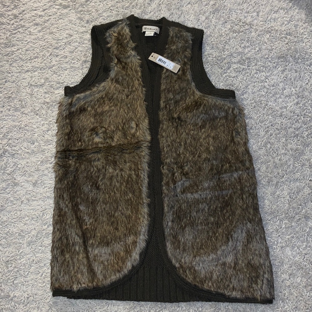 ARIAT Aileen Fur Vest